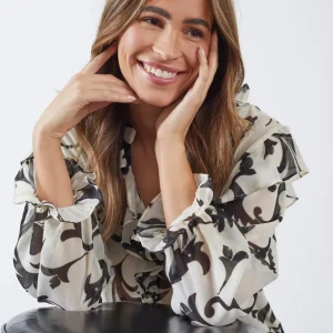 Vibse Flounce Blouse