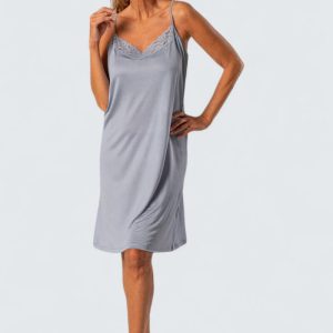 Julia Sidentrikånattlinne – Ljusblå