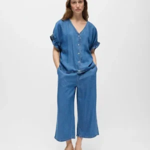 OBJECT FRAME 2/4 V-NECK RE TOP DIV