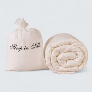 Silkestäcke 150×210 cm 0,9 kg silkevaddfyllning – Medium