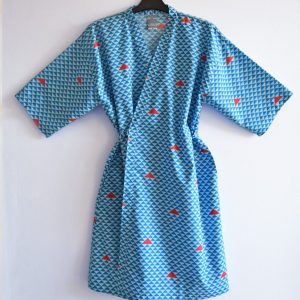 Kimono-klänning PYRAMID HIMMELSBLÅ, LJUSBLÅ & VALLMORÖD
