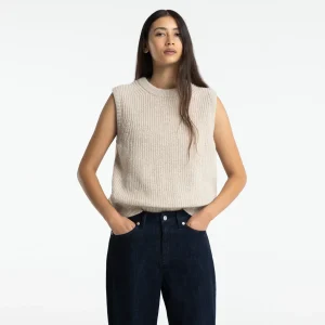 Nimyo Recycled Wool Vest Fog
